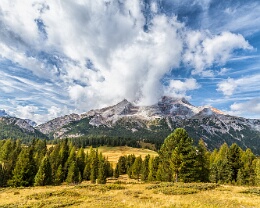 Cloud Explosion II Erhältlich in folgenden Ausführungen: Passepartout-Bilder: FineArt Prints auf Fotopapier 260g glossy, im Passepartout weiss. Plakate: FineArt Prints auf...