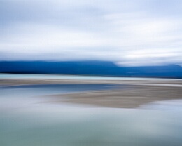 Bergsee 3 Erhältlich in folgenden Ausführungen: Passepartout-Bilder: FineArt Prints auf Fotopapier 260g glossy, im Passepartout weiss. Plakate: FineArt Prints auf...