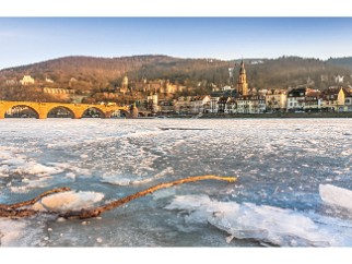 Postkarten und Kalender