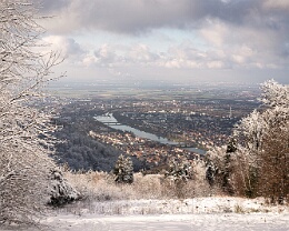Heidelberg Königstuhl Erhältlich in folgenden Ausführungen: Passepartout-Bilder: FineArt Prints auf Fotopapier 260g glossy, im Passepartout weiss. Plakate: FineArt Prints auf...